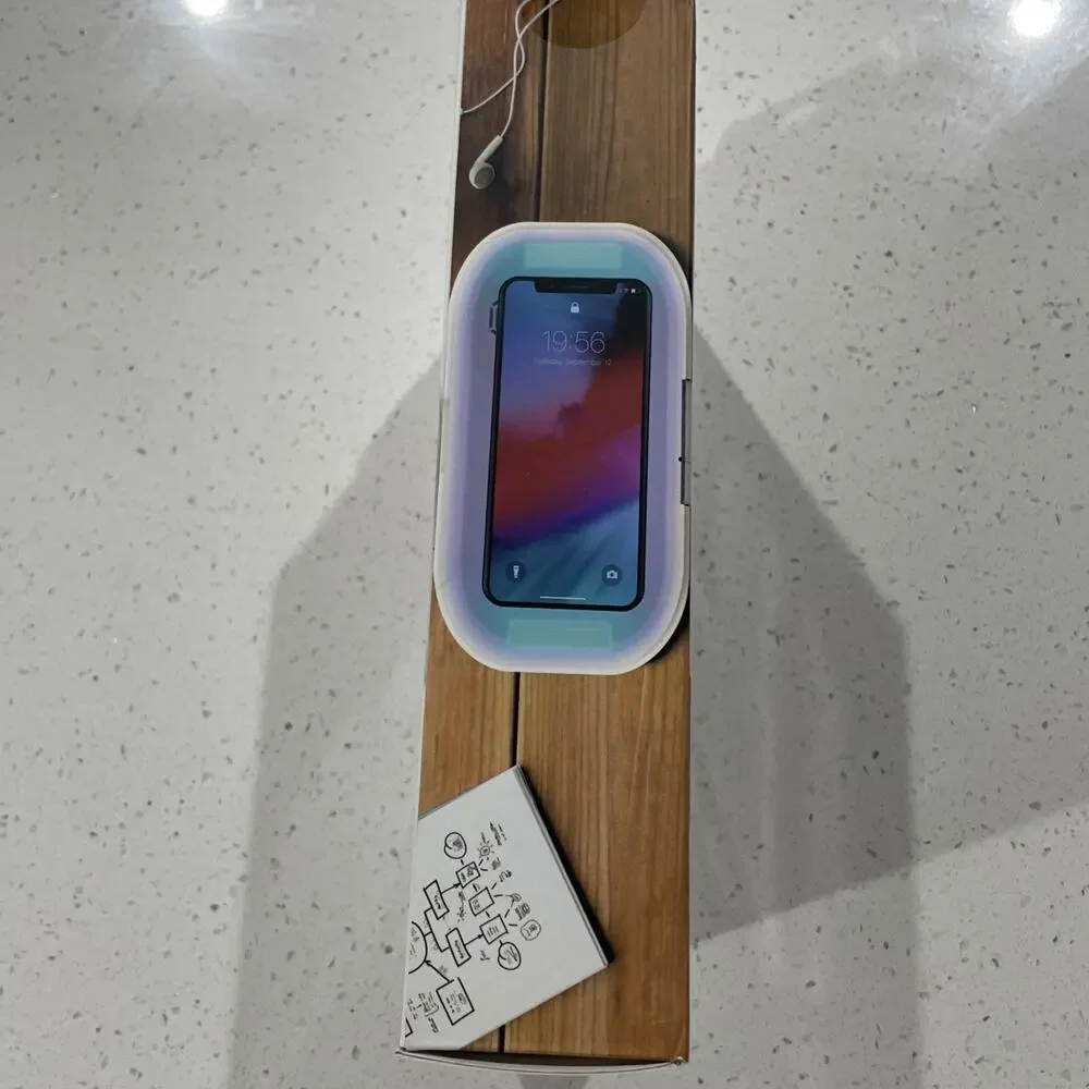 Pure mobile uv phone